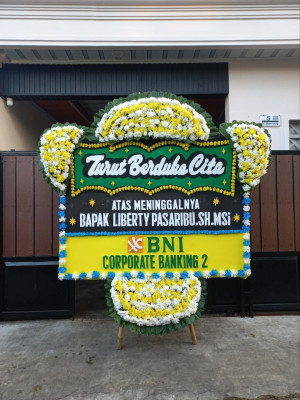 Papan Bunga Duka di 26 Ilir