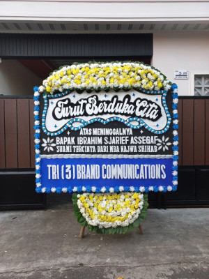 Papan Bunga Duka di 26 Ilir